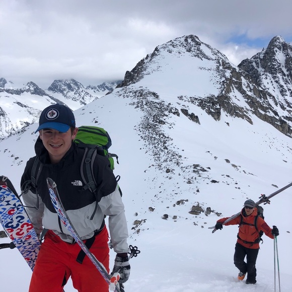 Meet your Posher, Zane - Picture 3 of 4